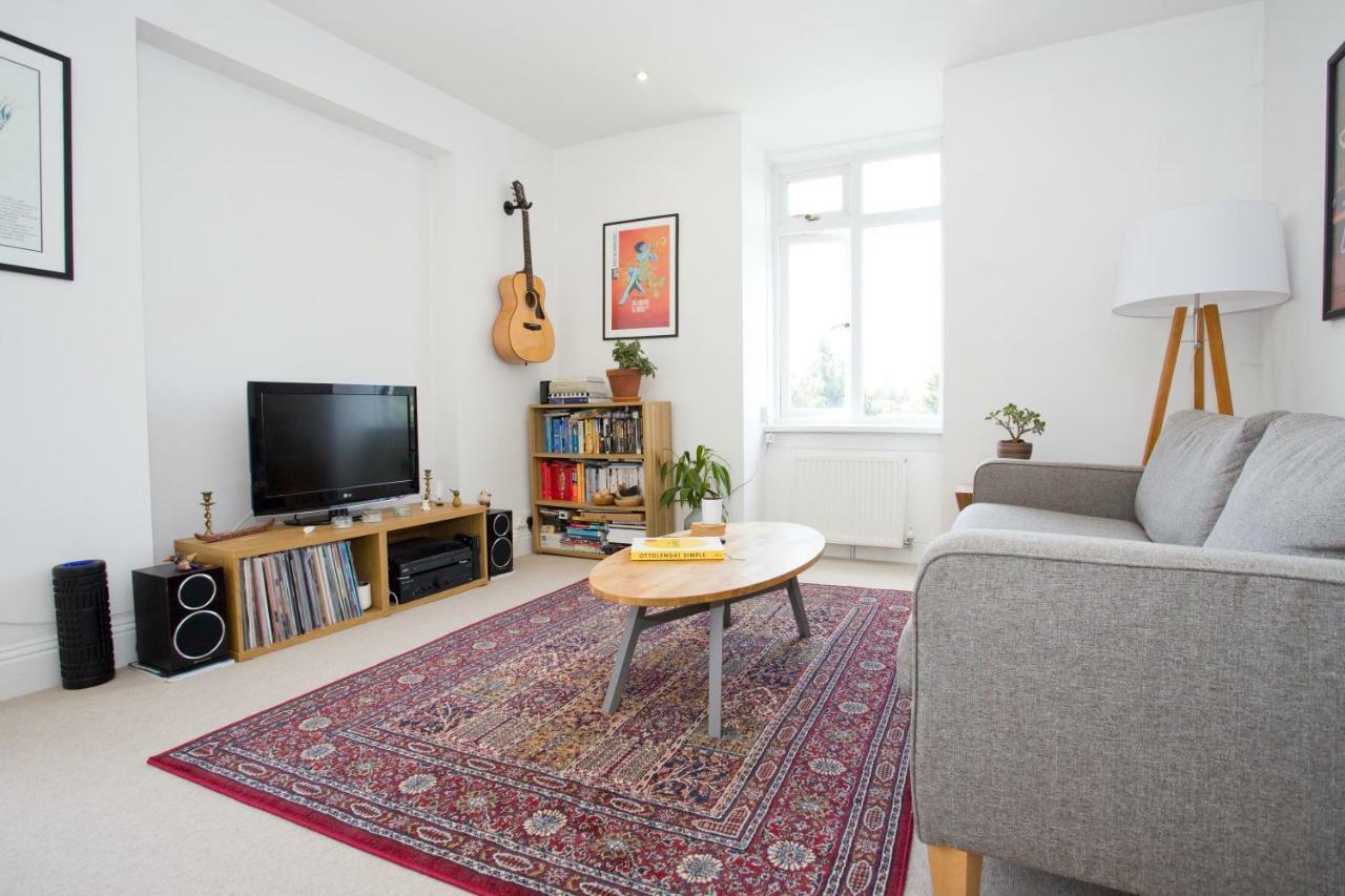 Bright 2 Bedroom Apt - Great Location - Free Parking Bournemouth Exterior foto